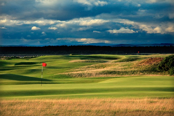 10 reasons to play golf in Scotland this summer