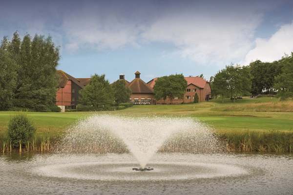 UK Golf Breaks: Macdonald Botley Park Hotel, Golf & Spa
